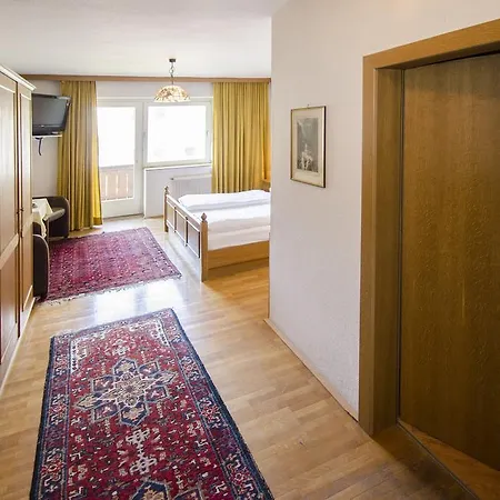 Penzion Manni Gastehaus 2*