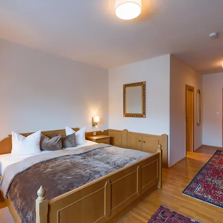 Manni Gastehaus 2* مايرهوفن