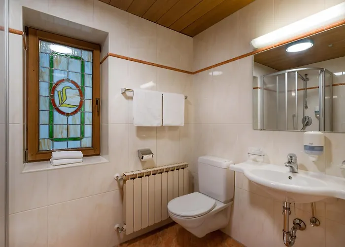 Πανσιόν Manni Gastehaus 3*